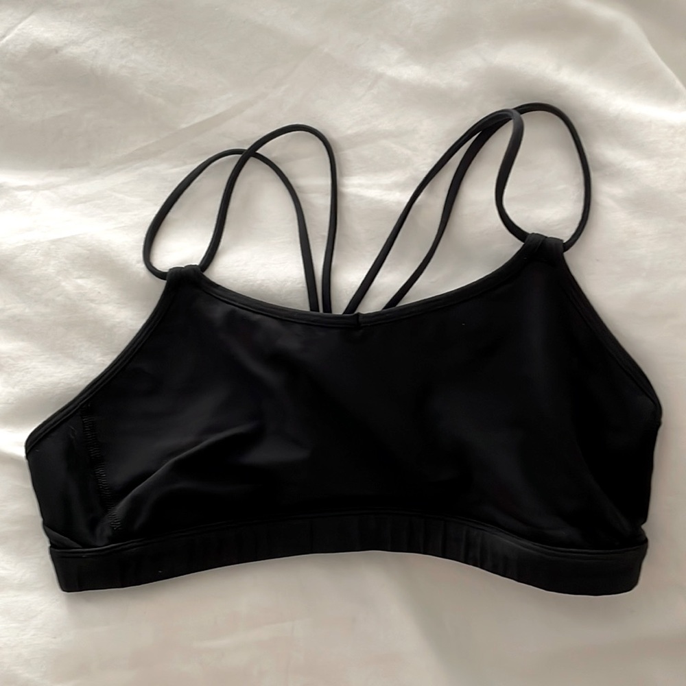 Lululemon size 34c sports bra.